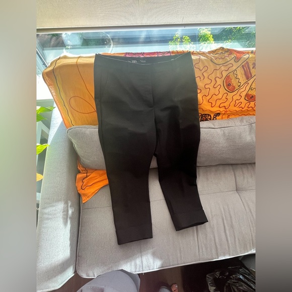 Zara black pants with cuffed hem - Picture 3 of 4